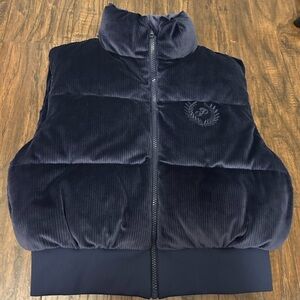 Women’s Navy Puffer Vest